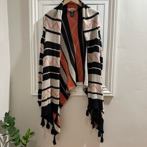 BB Dakota Cardigan Wrap - Size Small